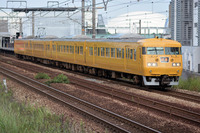 黄色い電車.jpg